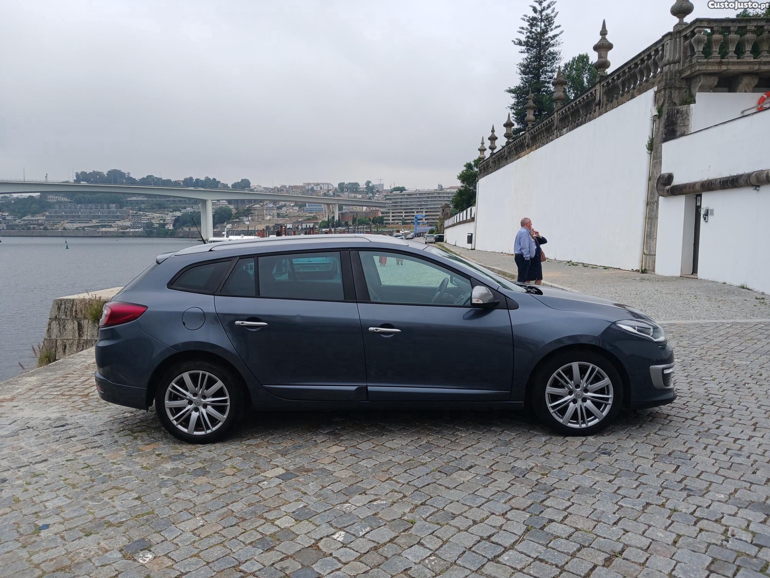Renault Mégane 1.5 dci sportourer 2015 gt line — fotografia 13