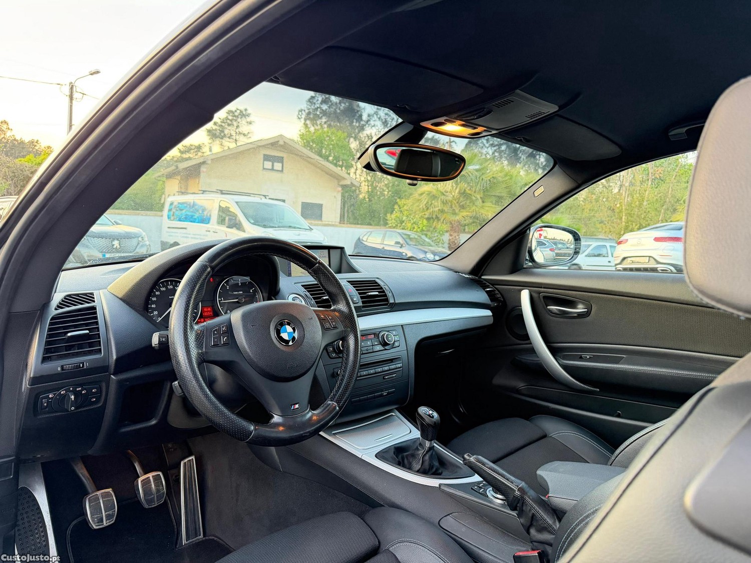 BMW 118 d Pack M — fotografia 3
