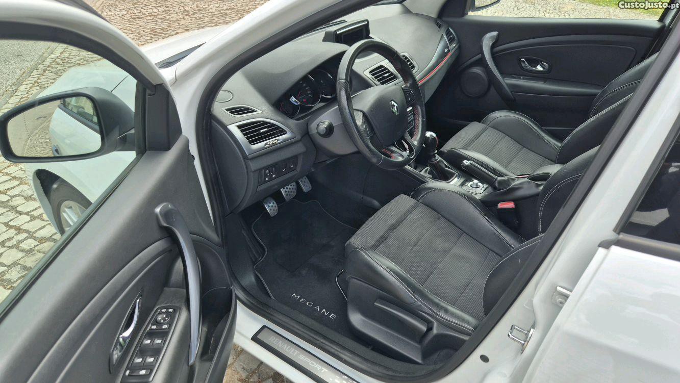 Renault Mégane GT Line — fotografia 7