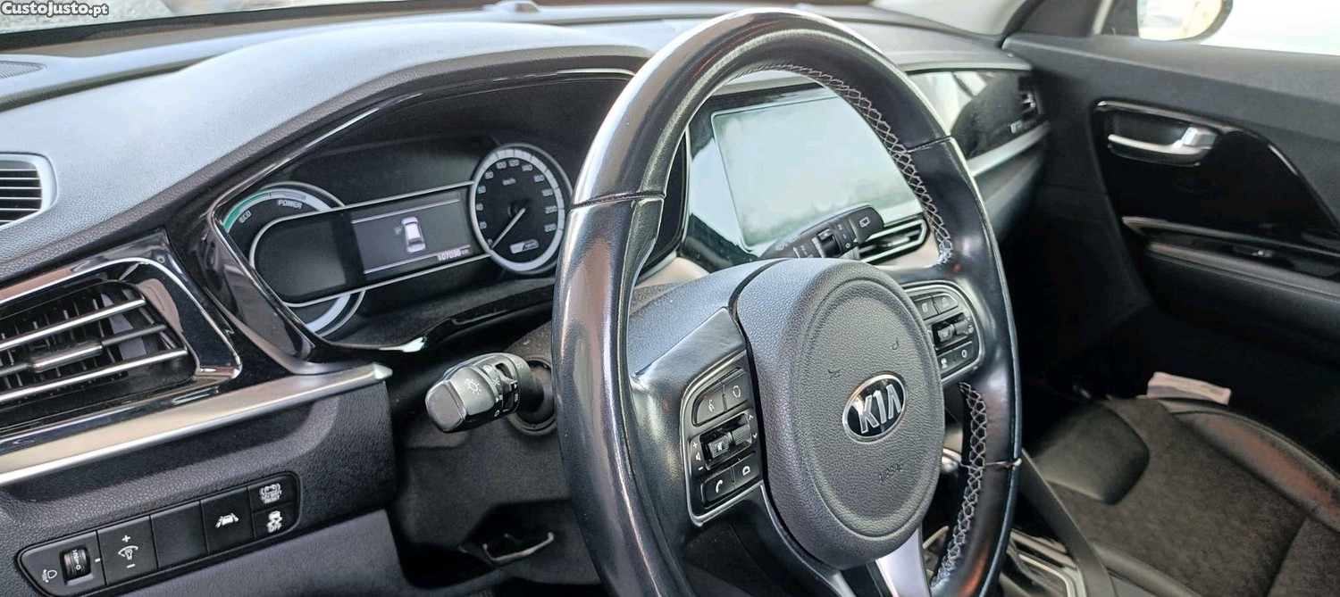 Kia Niro HEV 1.6 Hybrid Drive — fotografia 4