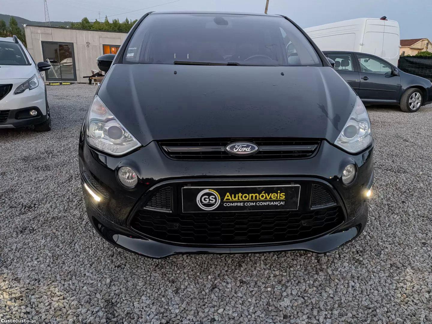 Ford S-Max 2.0 tdci titanium 7l — fotografia 14