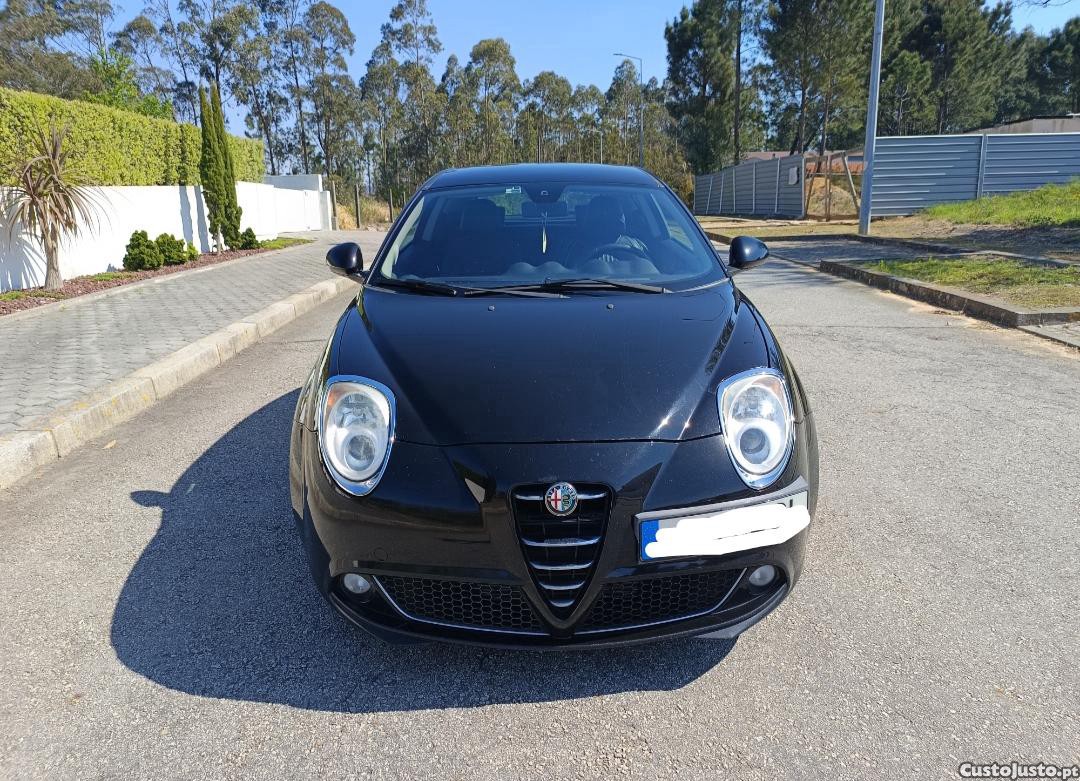 Alfa Romeo MiTo Distinctive — fotografia 8