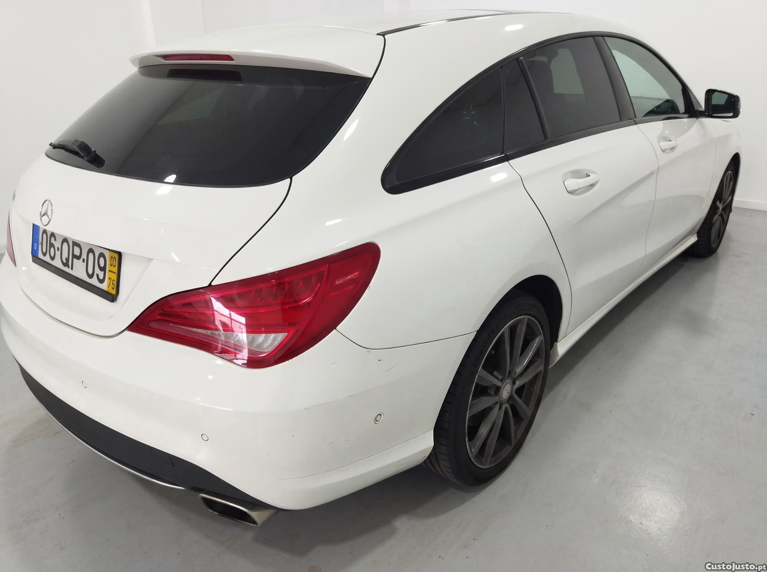 Mercedes-Benz CLA 180 180 D - 15 — photo 2
