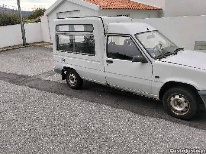 Renault Express 5 lugares - 92 — photo 3