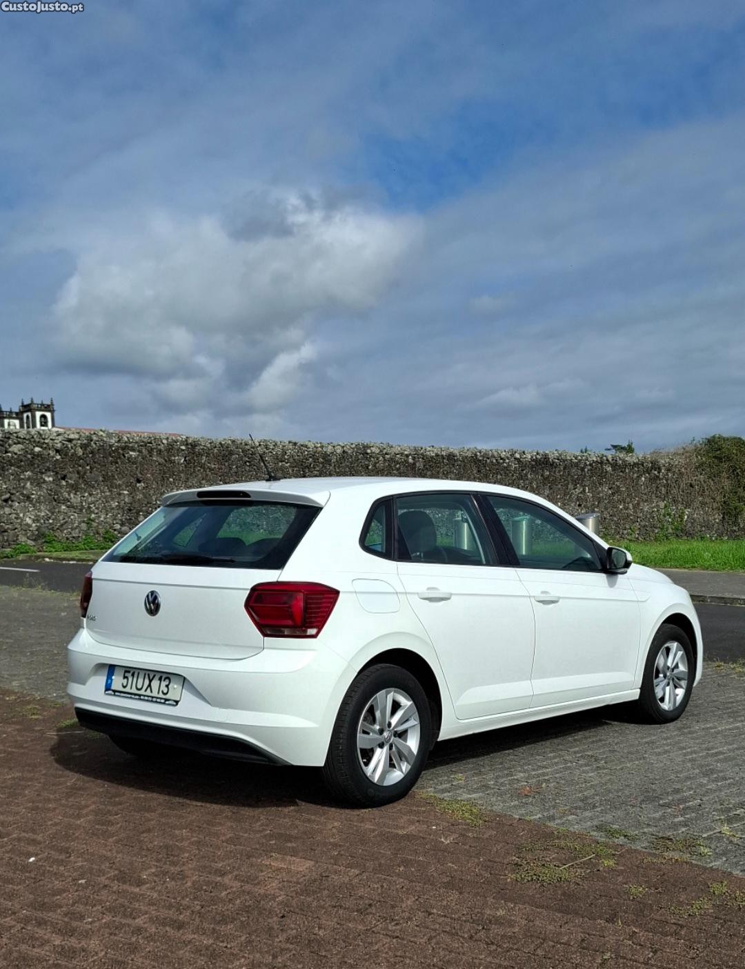 VW Polo Polo - 18 — photo 2
