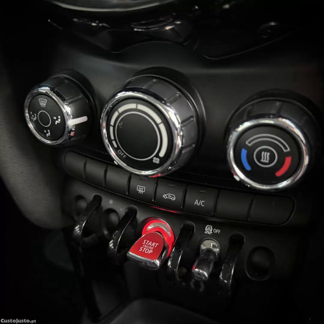 MINI One One — photo 4
