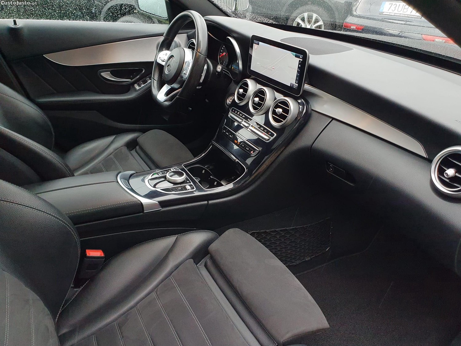 Mercedes-Benz C 300 d AMG Line — fotografia 15