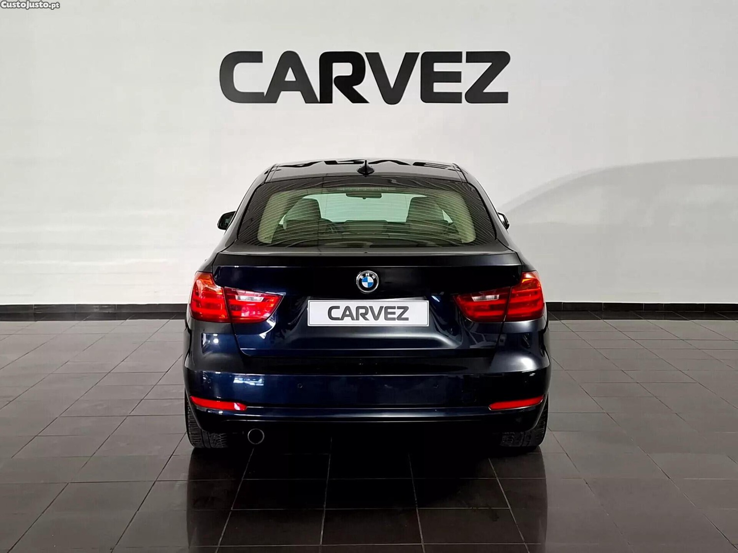 BMW 318 d — photo 4
