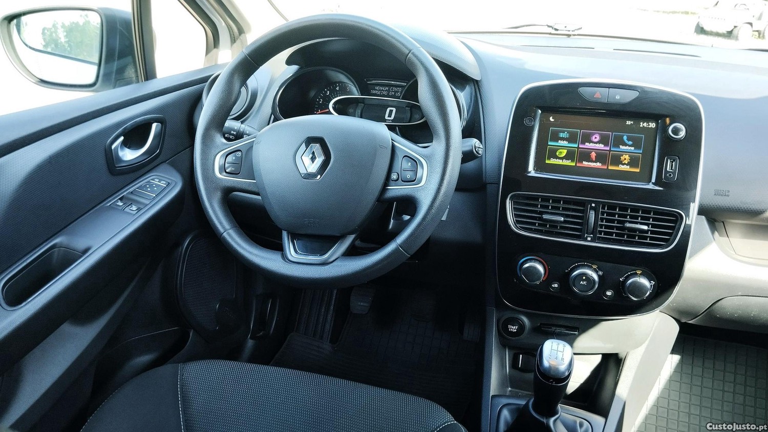 Renault Clio 1.5 dCi — fotografia 8