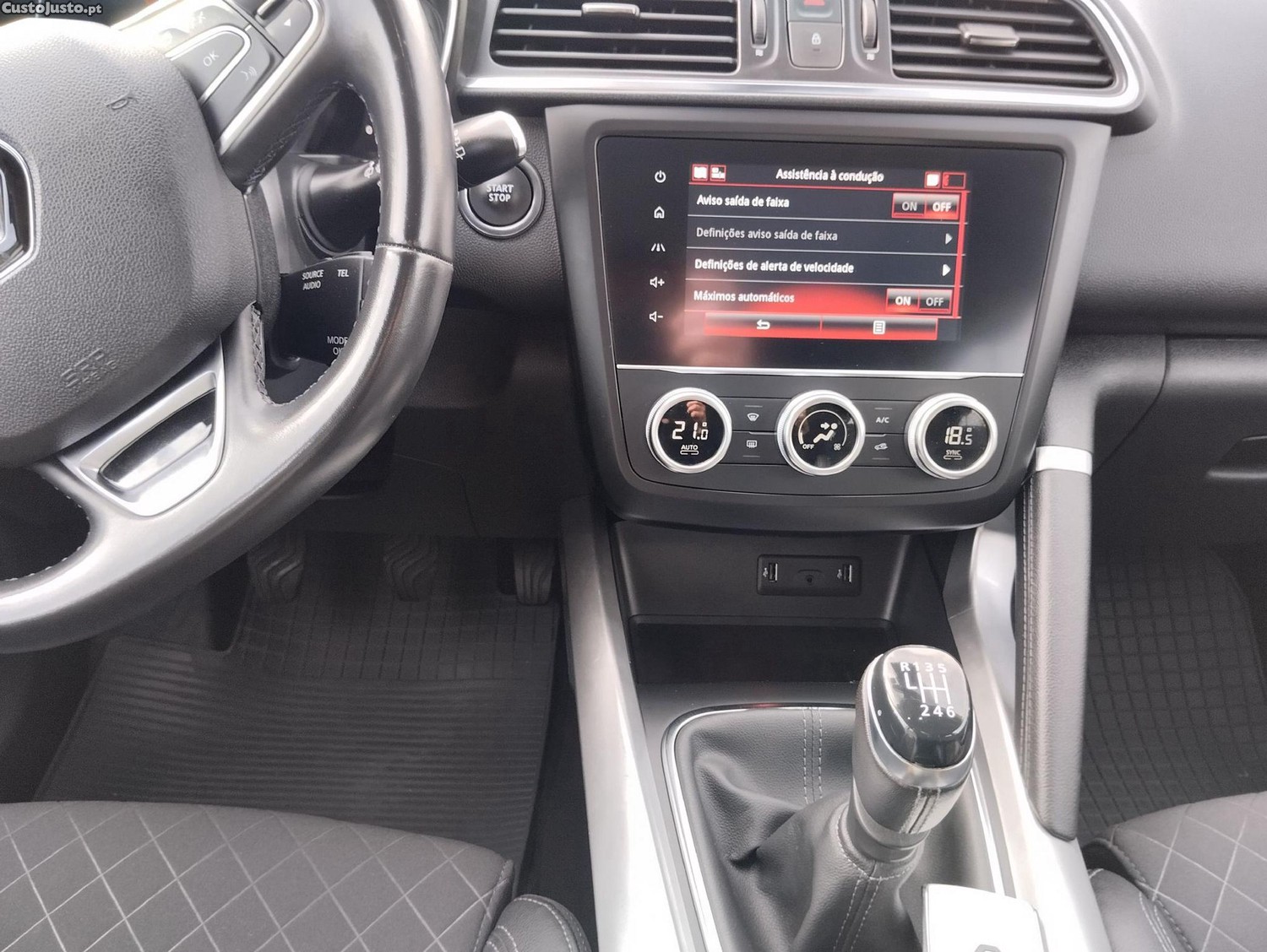 Renault Kadjar 1.5 Dci 115cv - 19 — photo 5