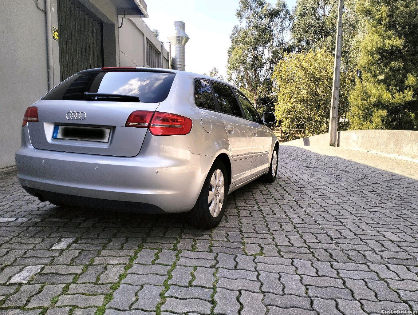 Audi A3 Sportback - 10 — photo 5