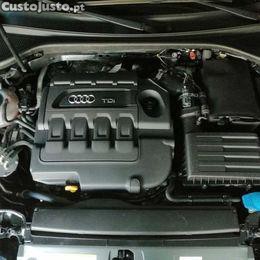 Audi A3 1.6TDI Limousine XENON Reboque — fotografia 3