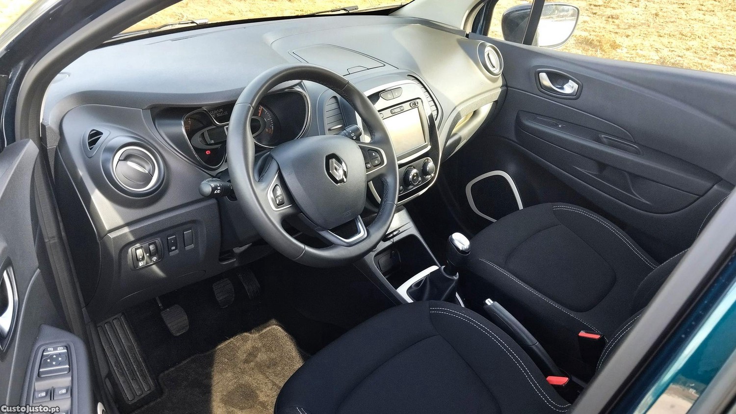 Renault Captur 0.9 TCE — fotografia 9