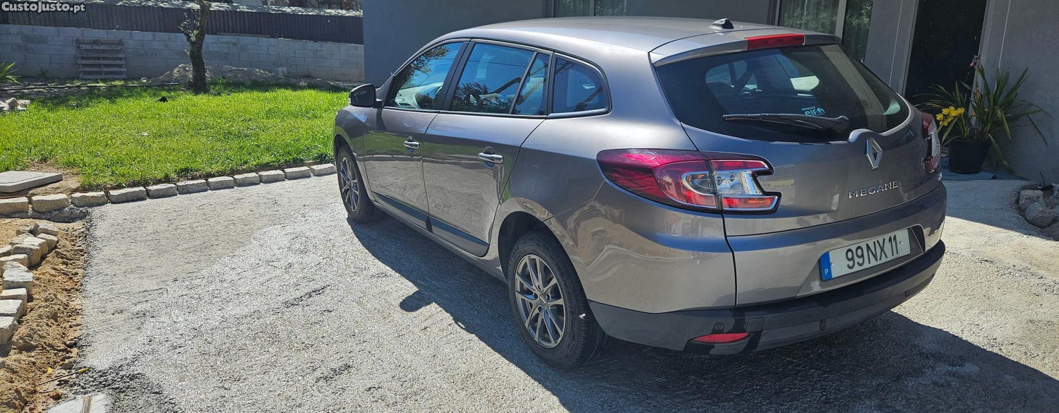 Renault Mégane dCi 110 FAP Expression — fotografia 4