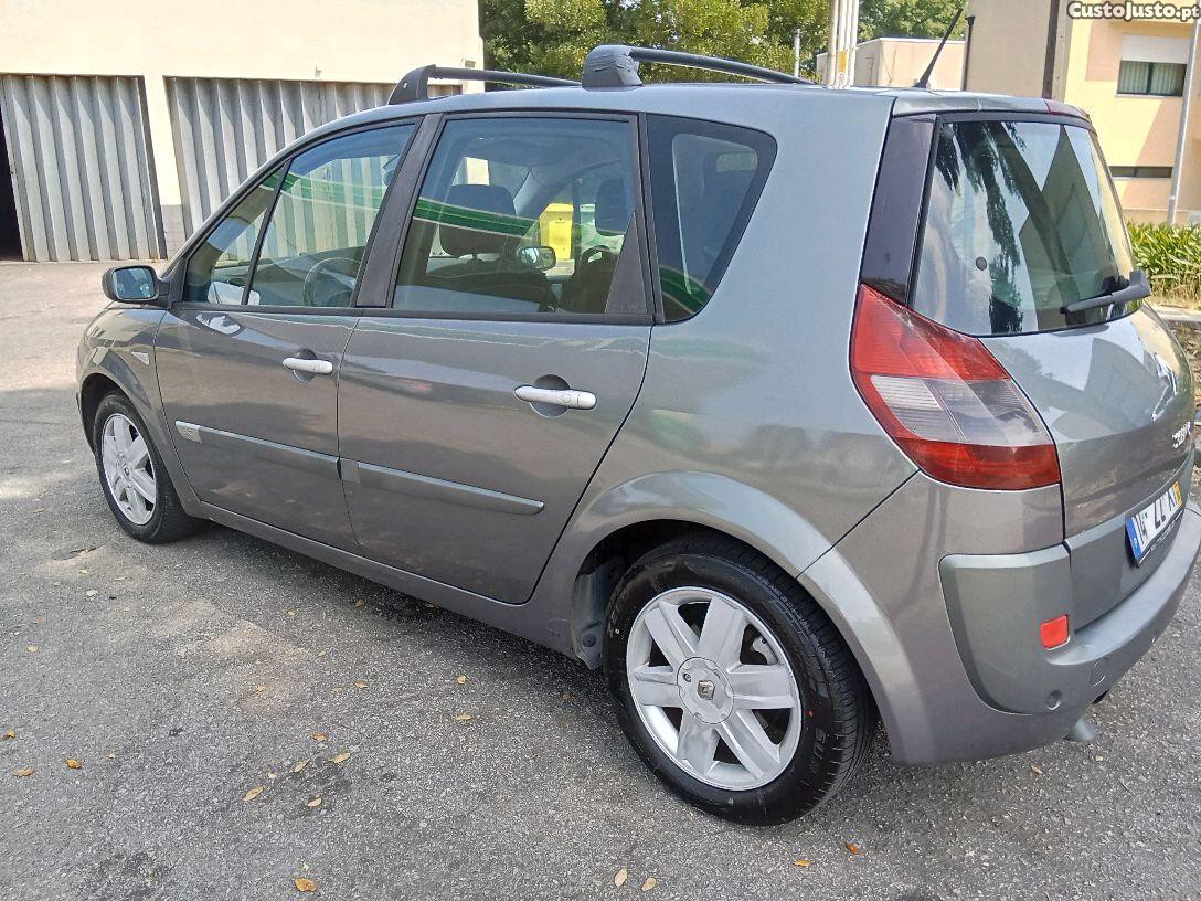 Renault Scénic 1.5dvi 101cv — fotografia 5