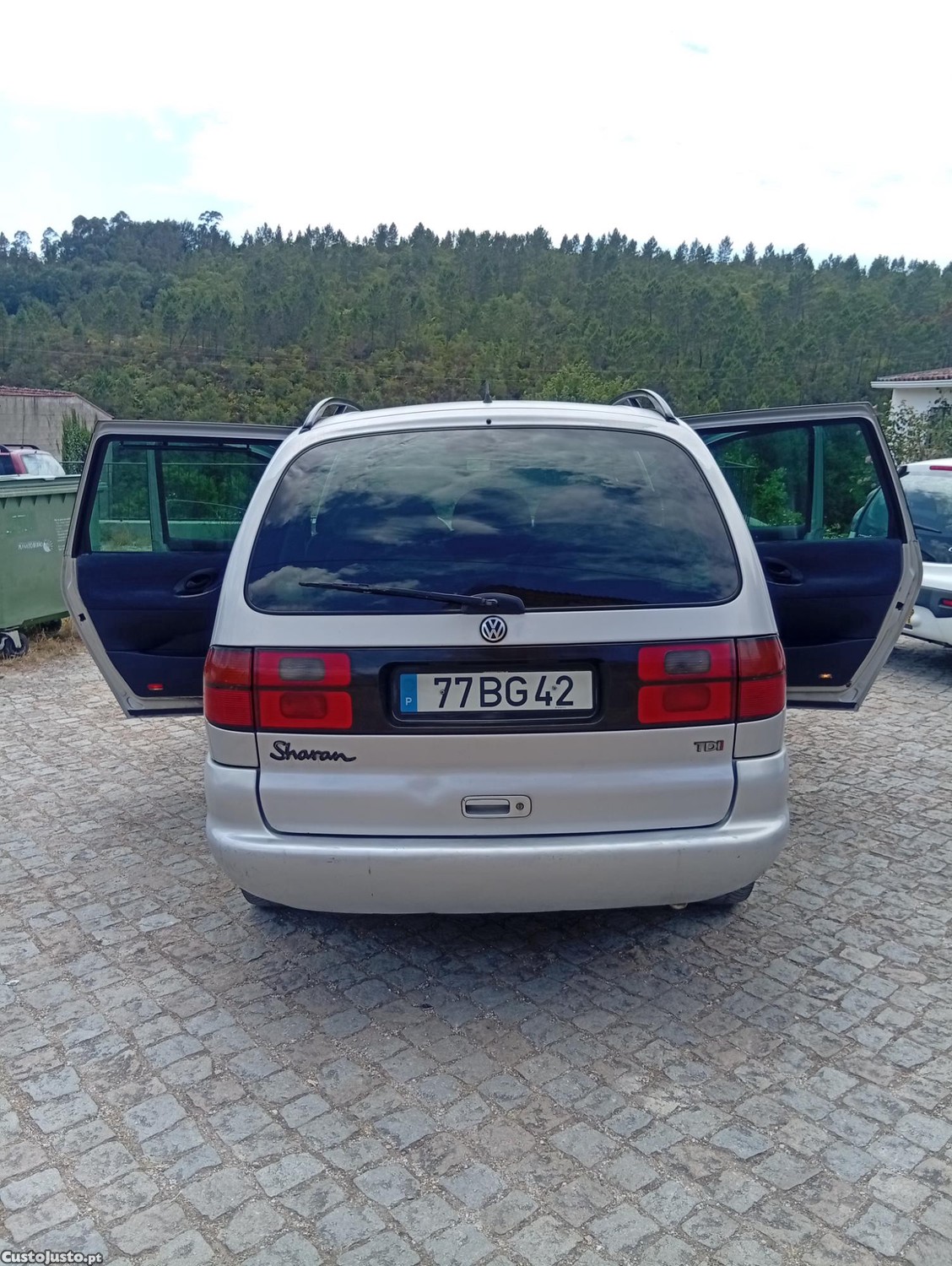 Volkswagen Sharan Em muito bom estado — fotografia 10