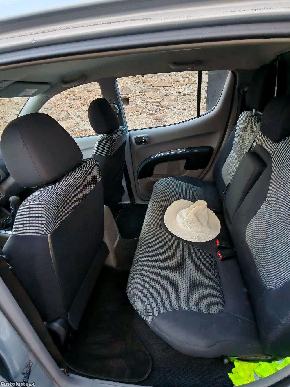 Mitsubishi L200 Strakar DiD — fotografia 3