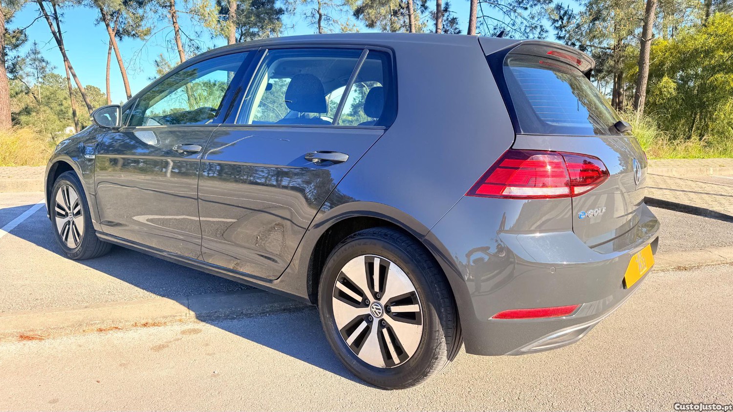 Volkswagen Golf E-GOLF — fotografia 7
