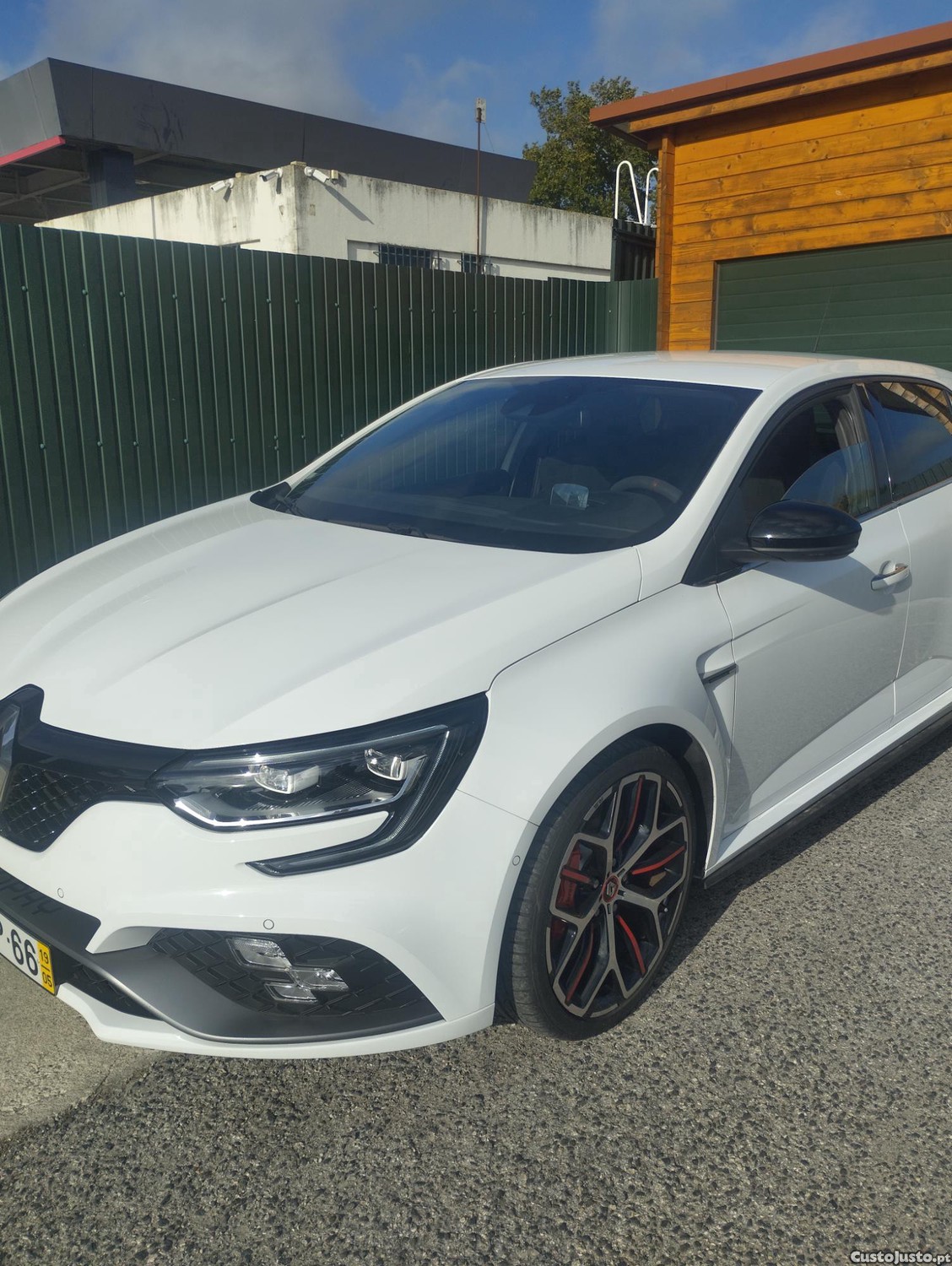 Renault Mégane RS TROPHY — fotografia 3
