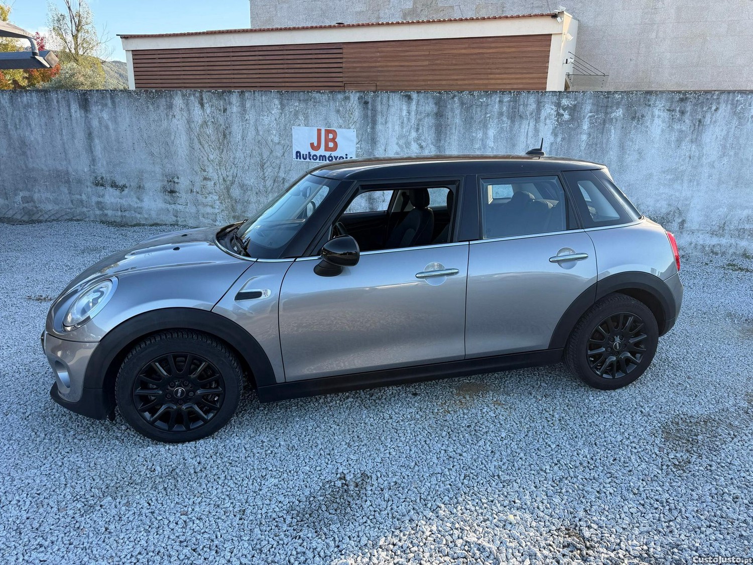 MINI Cooper D - 17 — photo 5