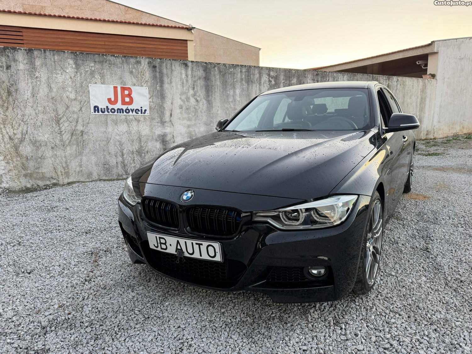 BMW 330 e iPerformance Pack M — photo 2