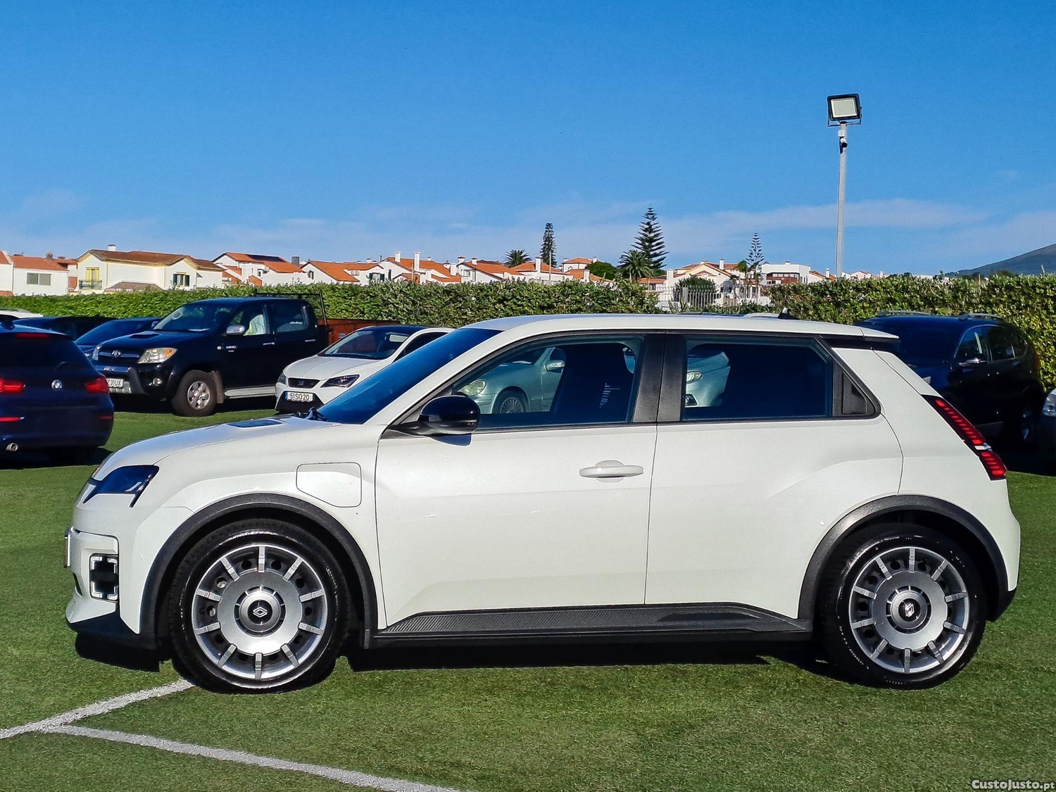Renault 5 E-TECH 40KWH EVOLUTION 122CV ELETRICO 2025 — photo 4