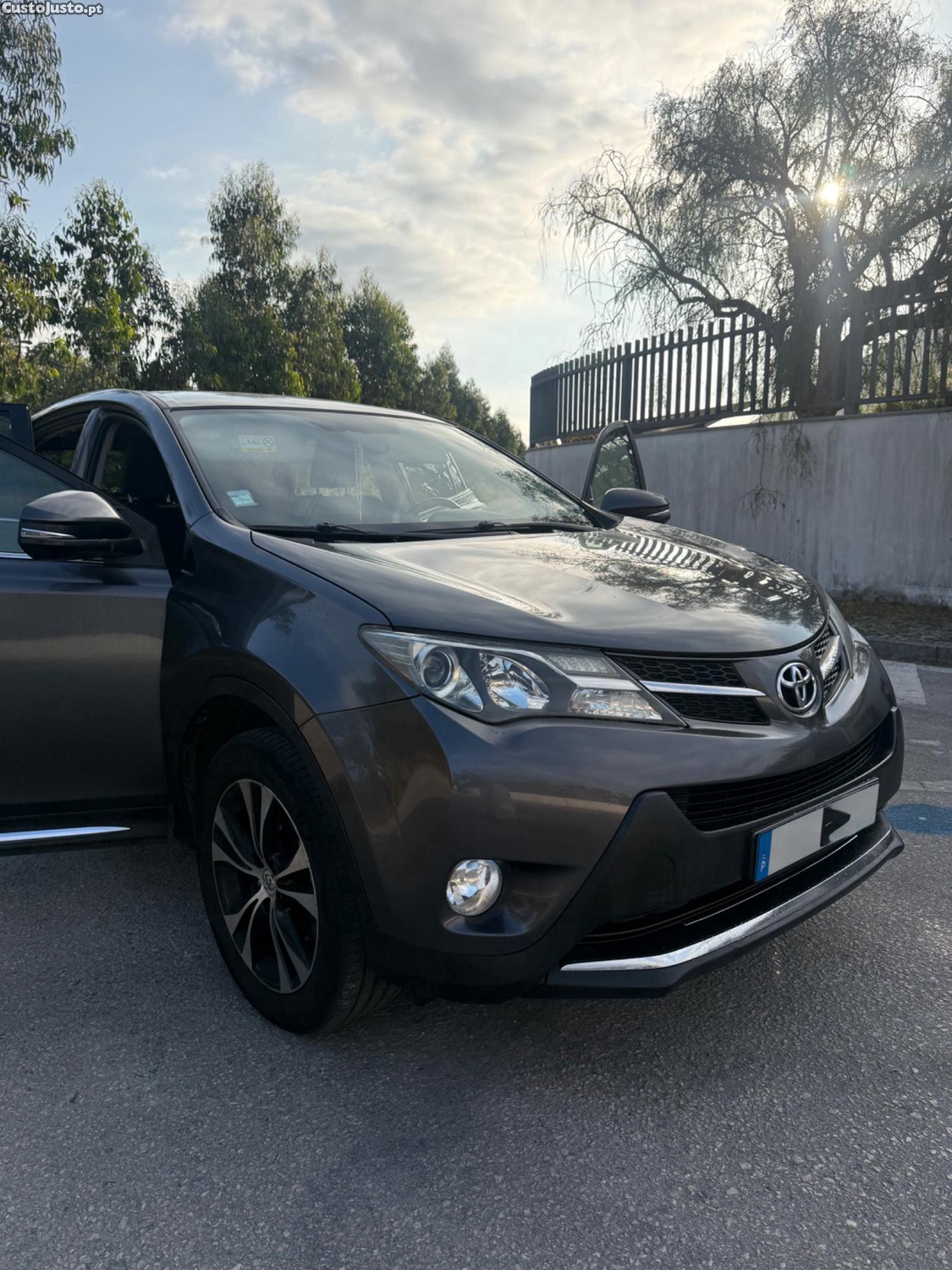 Toyota RAV4 4 — fotografia 10