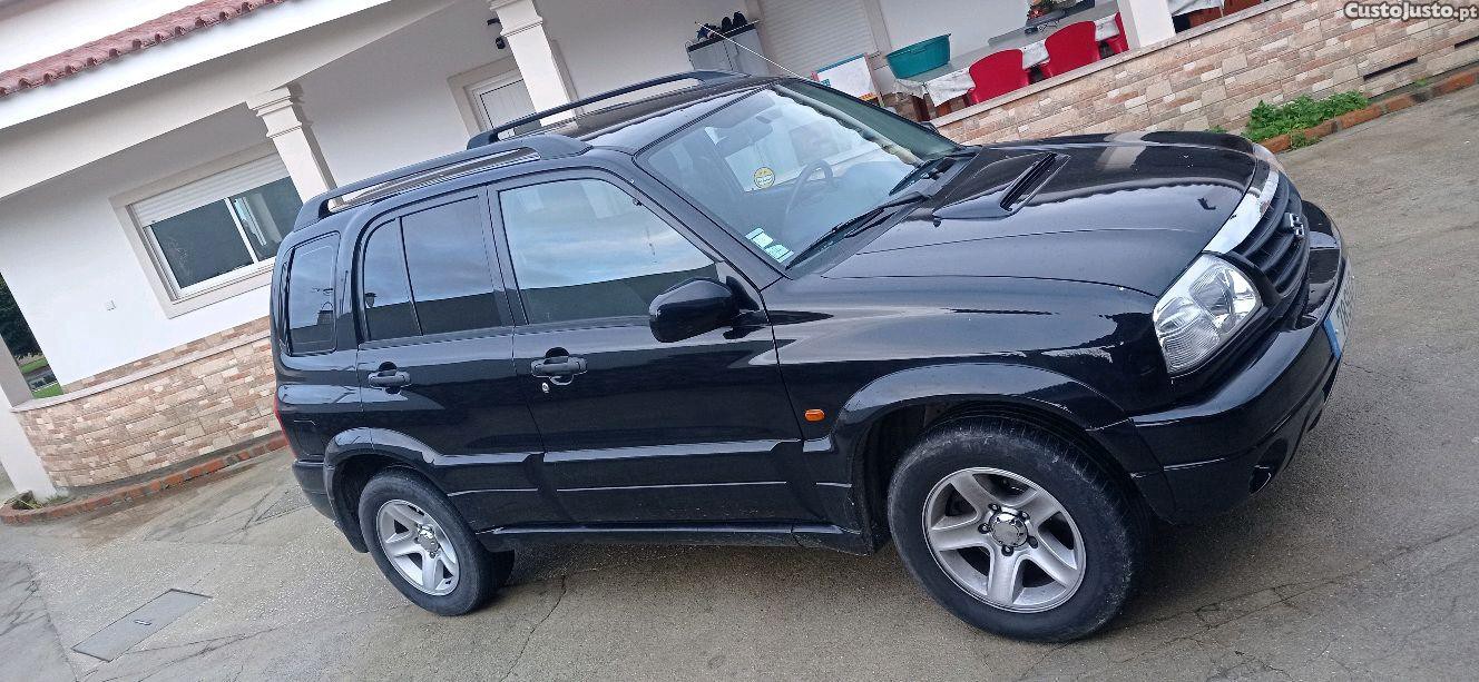 Suzuki Grand Vitara HDI - 04 — photo 2