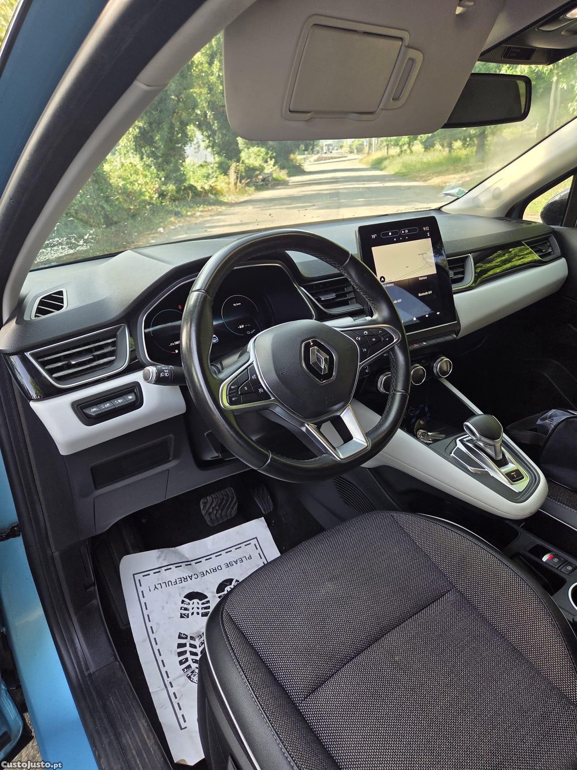 Renault Captur 1.6 E-Tech Full Hybrid Techno — fotografia 6