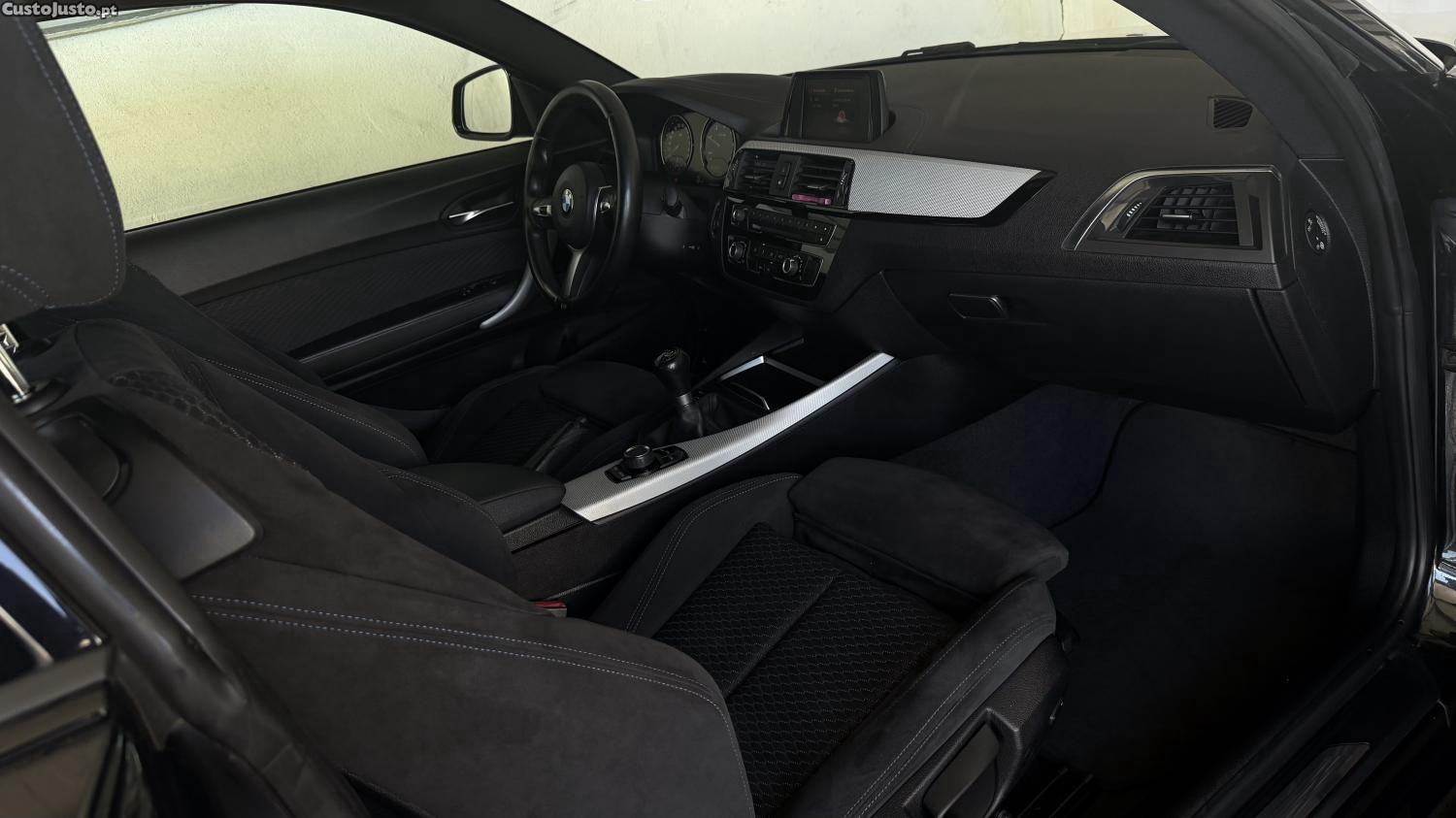 BMW 116 d Pack Desportivo M — fotografia 11