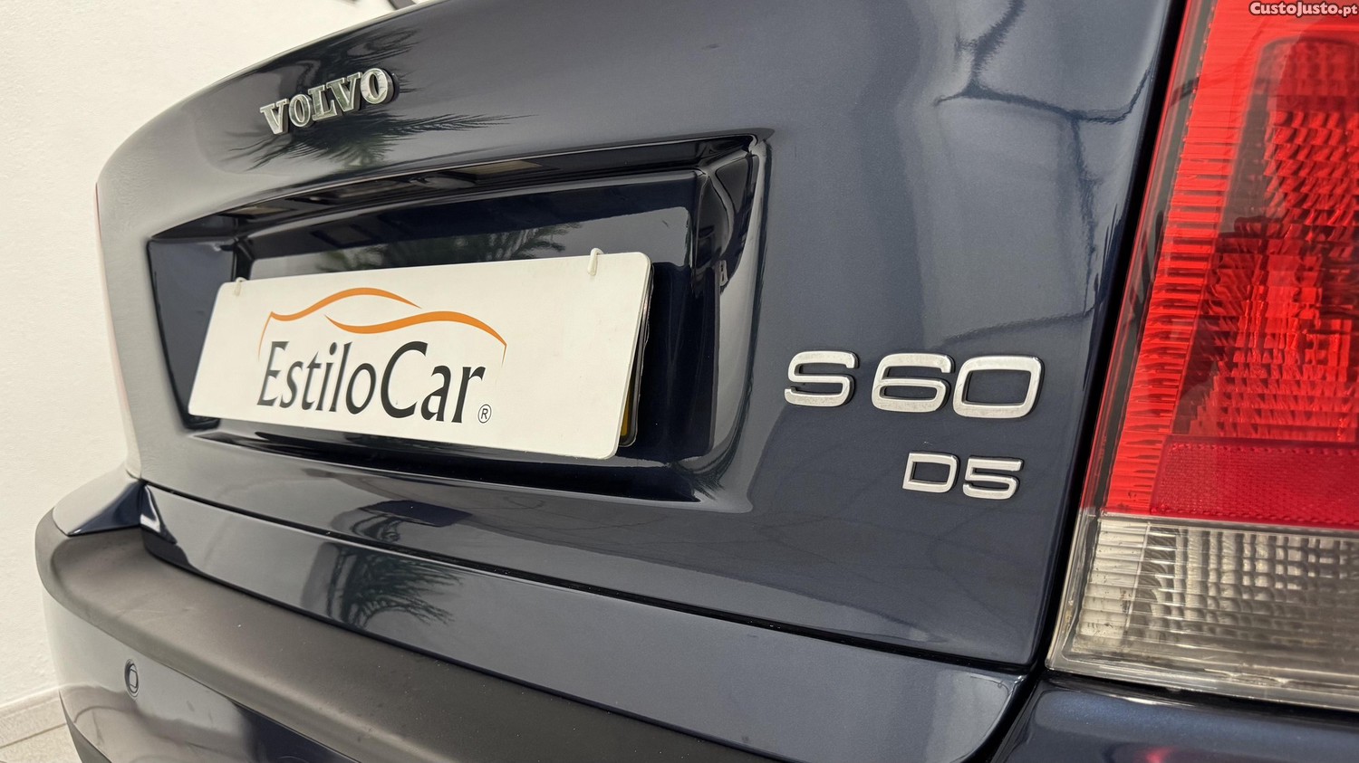 Volvo S60 2.4D5163 CV — fotografia 7