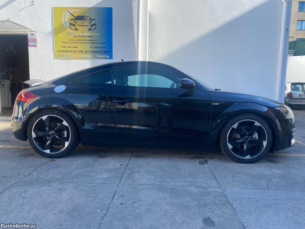 Audi TT Coupé 2.0 TDI quattro S-line — photo 3