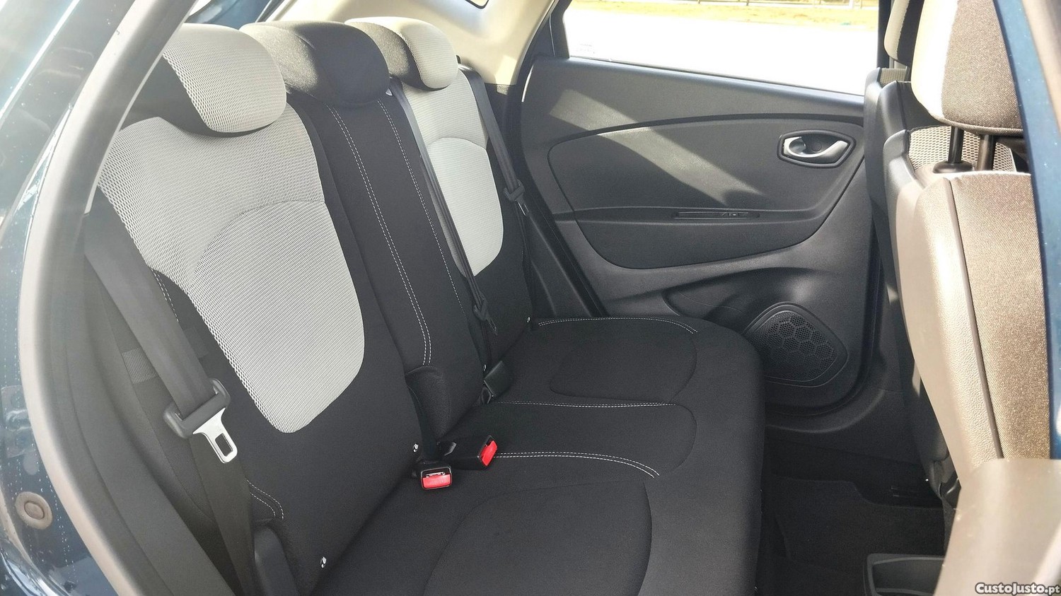Renault Captur 0.9 TCE — fotografia 4