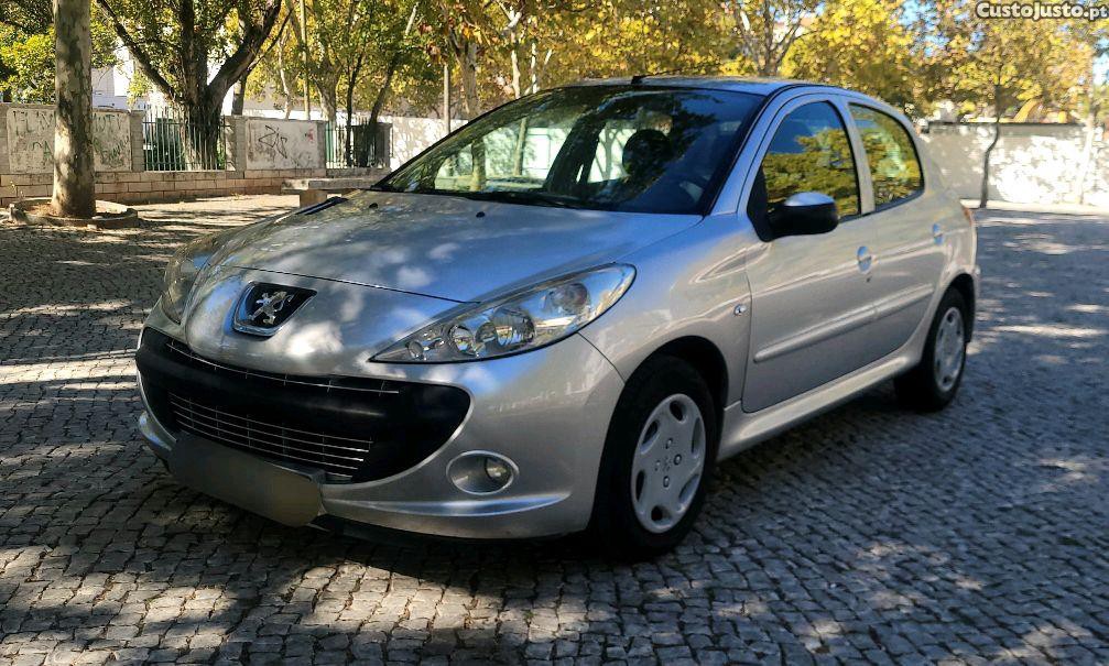 Peugeot 206 + 1.4 hdi - 09 — photo 3