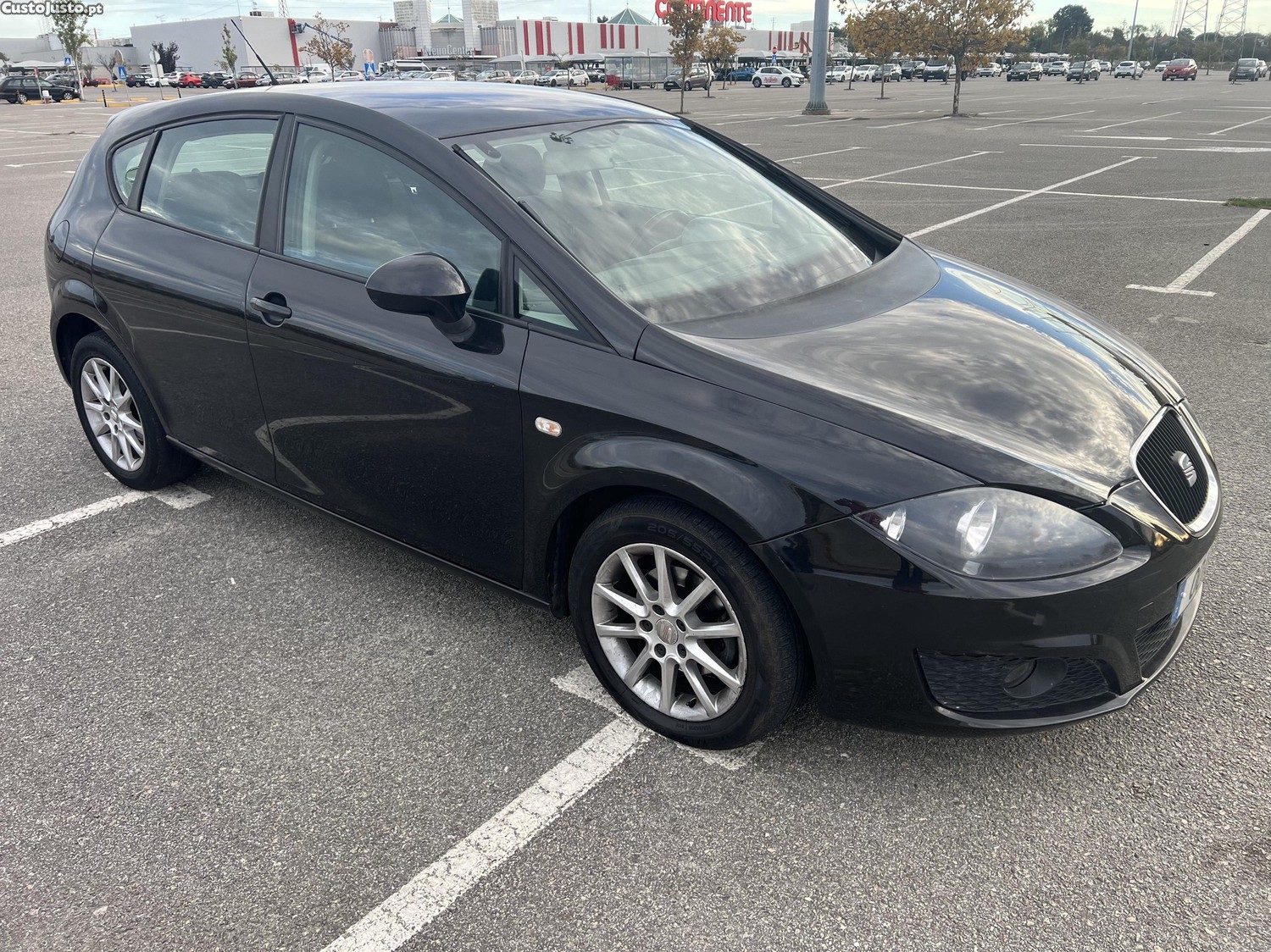 Seat Leon 1.9 TDI ECOMOTIVE  - 09 — photo 2