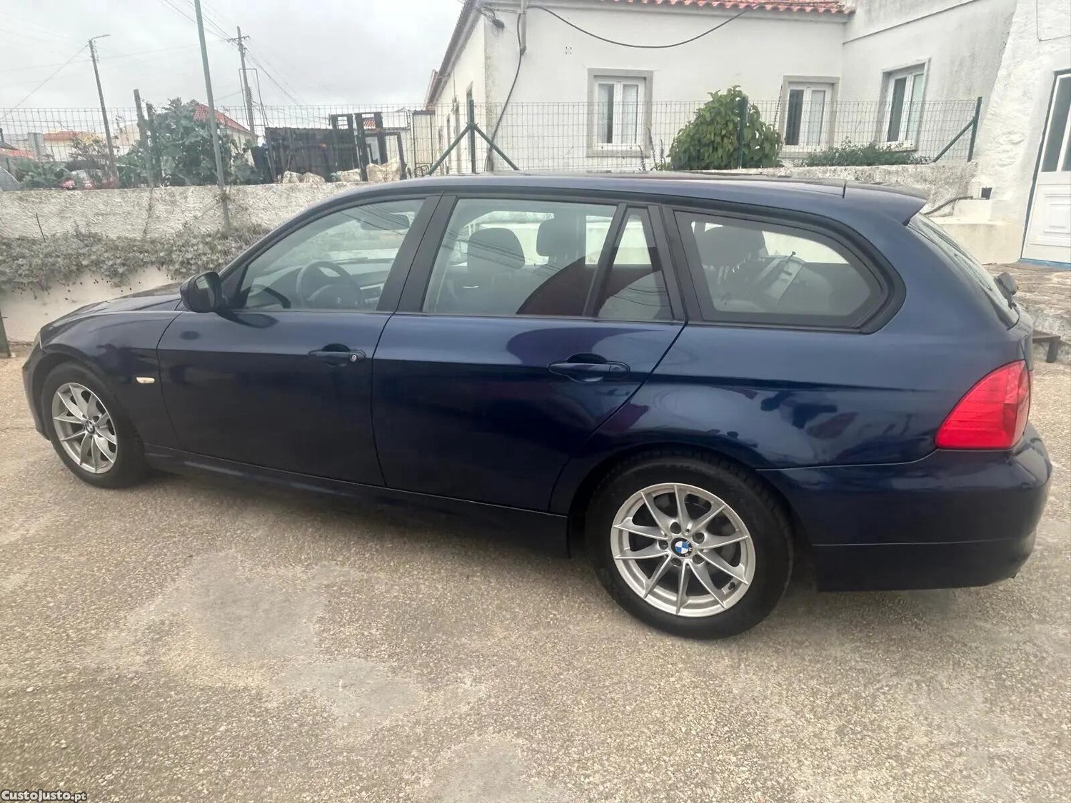 BMW 318 d Auto - 12 — photo 5