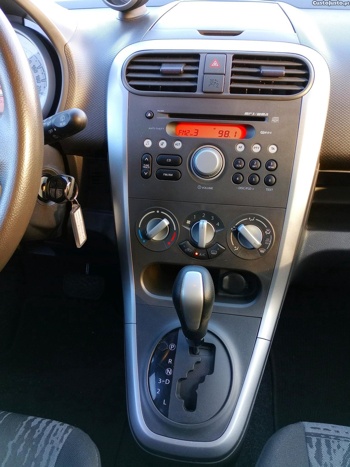 Opel Agila 1.2 Enjoy Aut. — fotografia 5