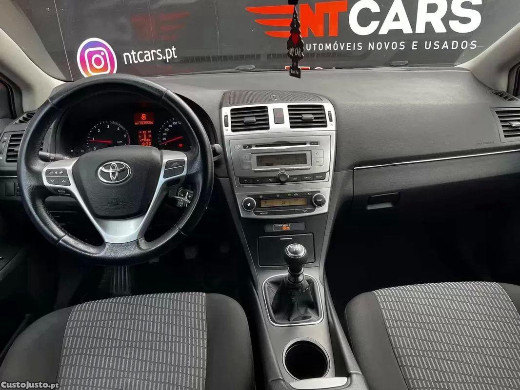 Toyota Avensis 2.0 d-4d comfort — photo 5