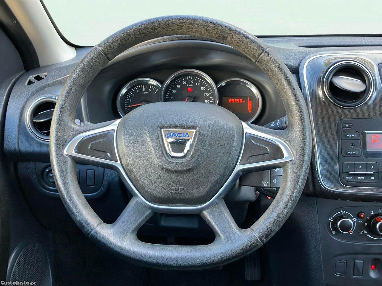 Dacia Sandero 1.0 SCe Pack — fotografia 7