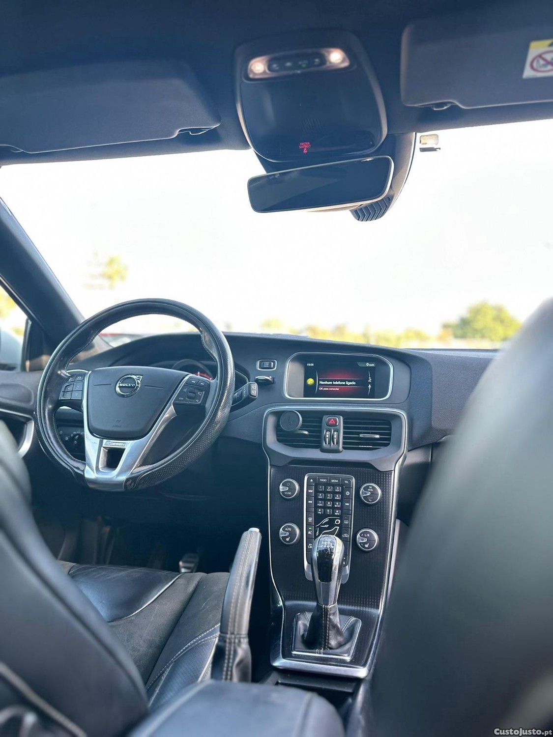 Volvo V40 R-DESIGN — fotografia 10