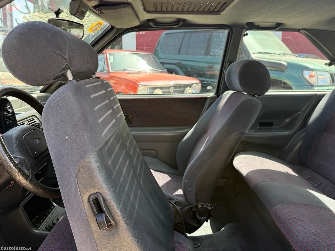 Ford Escort XR3i — fotografia 17