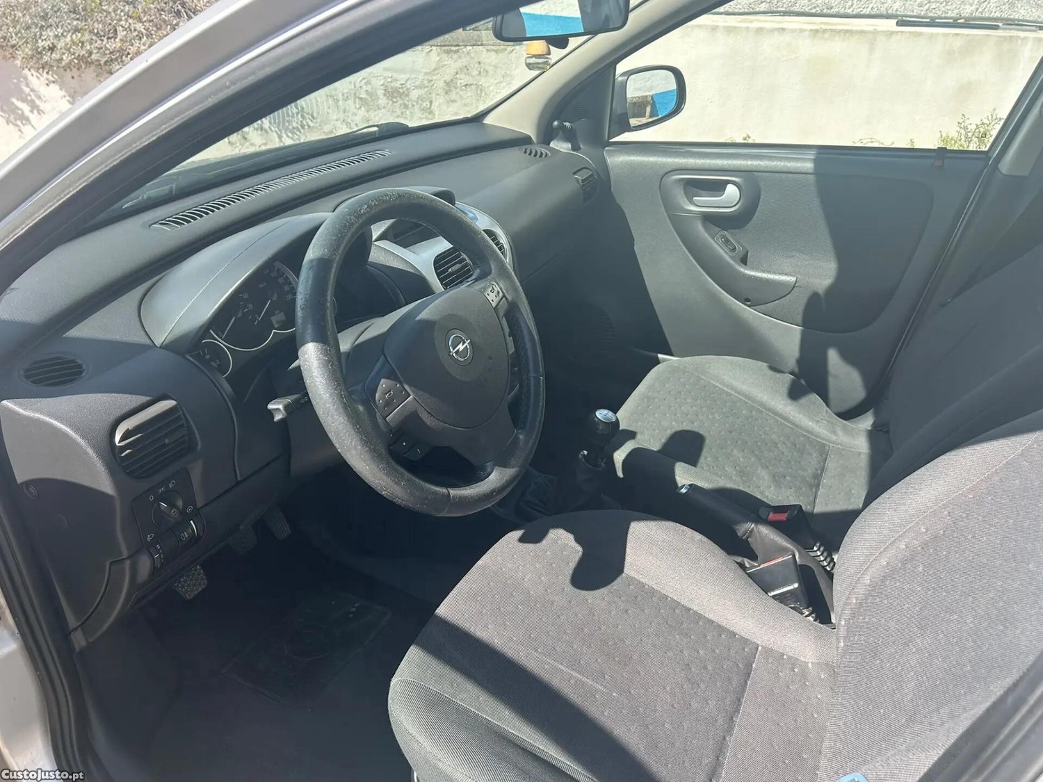 Opel Corsa 1.3 CDTi Silver — fotografia 10