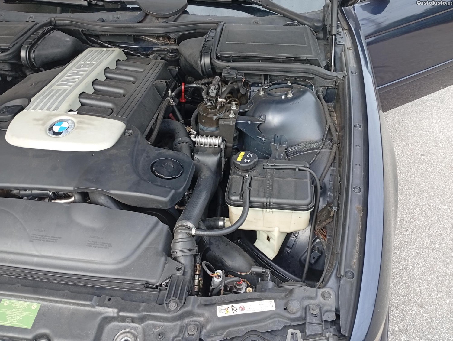 BMW 530 5 Series - 01 — photo 5