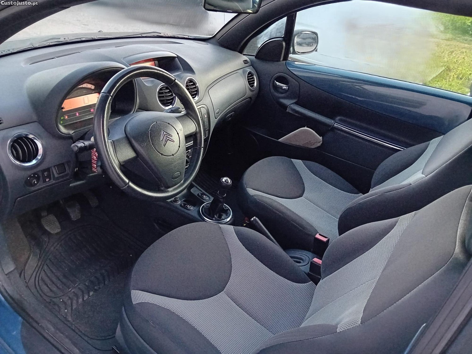 Citroën C3 Pluriel 1.4 hdi - 09 — photo 5