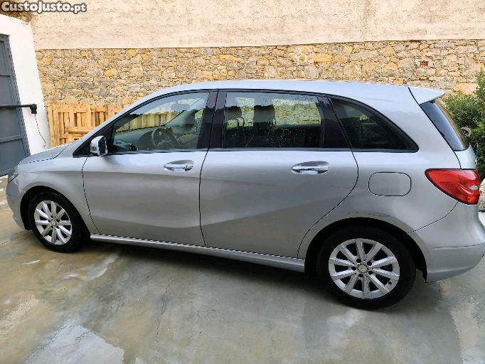 Mercedes-Benz B 180 Classe B - 13 — photo 5