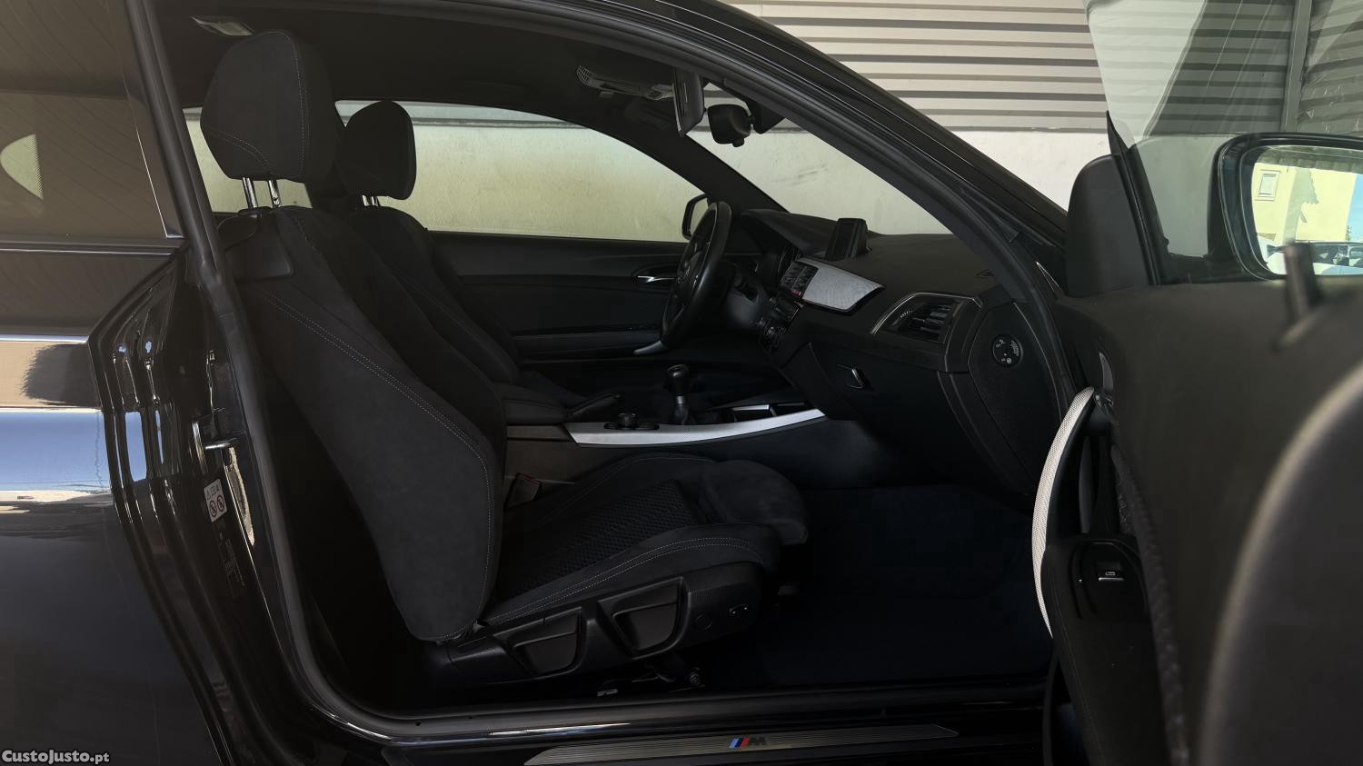 BMW 116 d Pack Desportivo M — fotografia 10