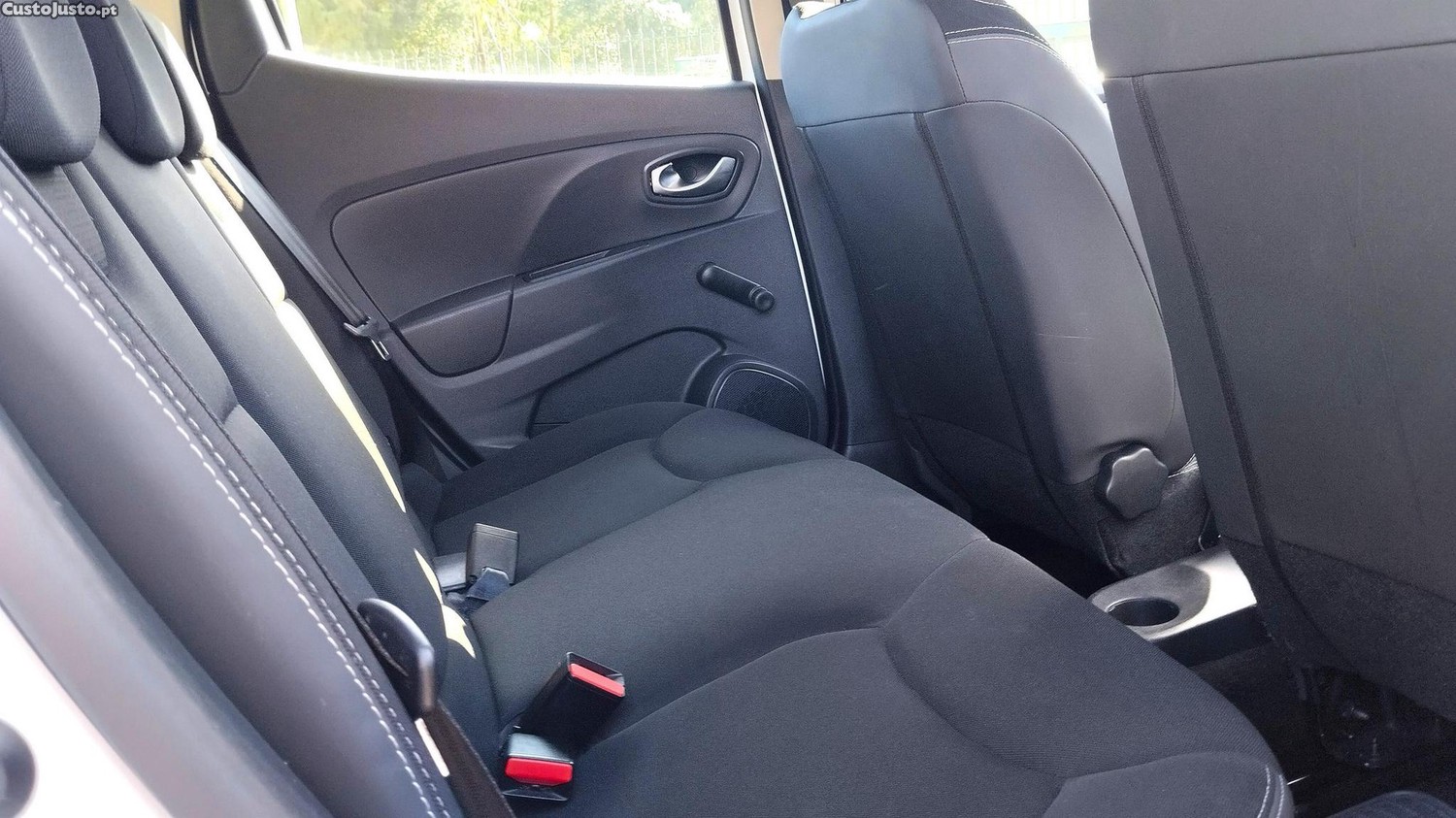 Renault Clio 1.5 dCi — fotografia 4