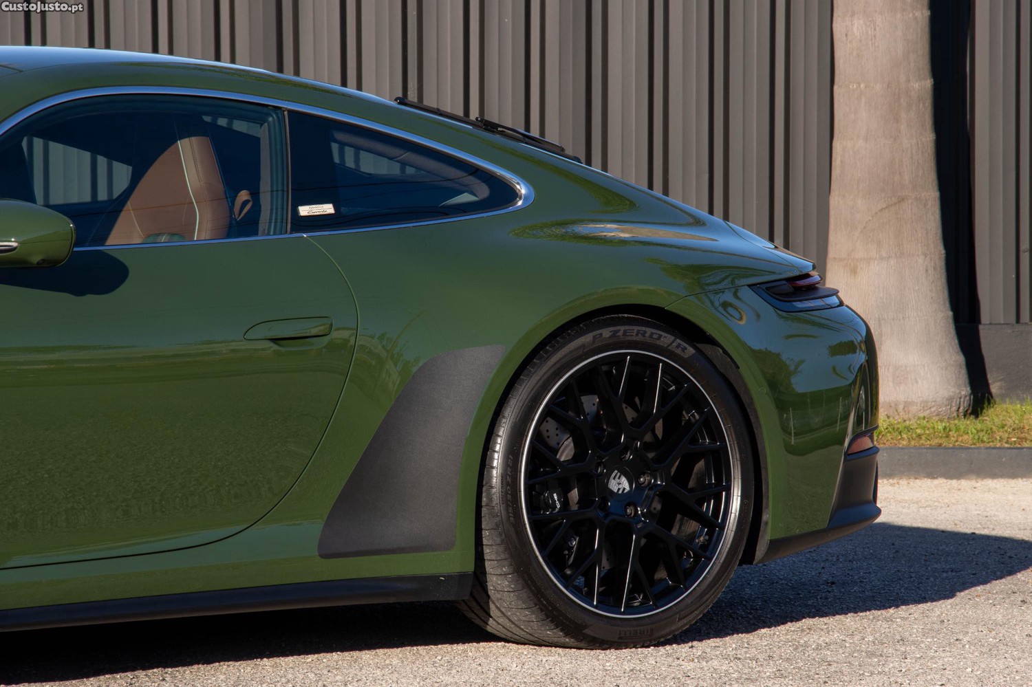 Porsche 911 992.2 GTS CUARENTA EDITION — photo 4