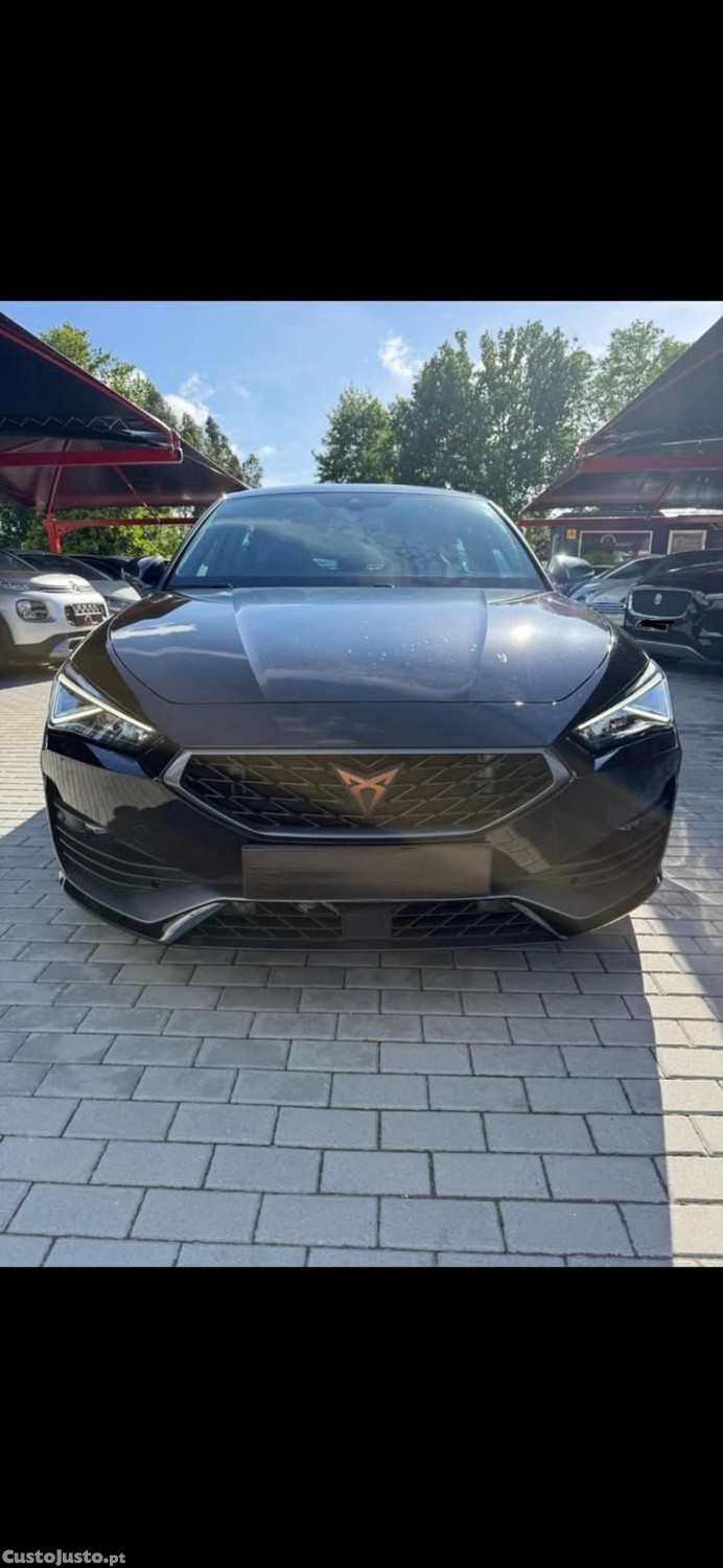 CUPRA Leon Cupra Leon 1.4 e-Hybrid VZ DSG - 22 — photo 4