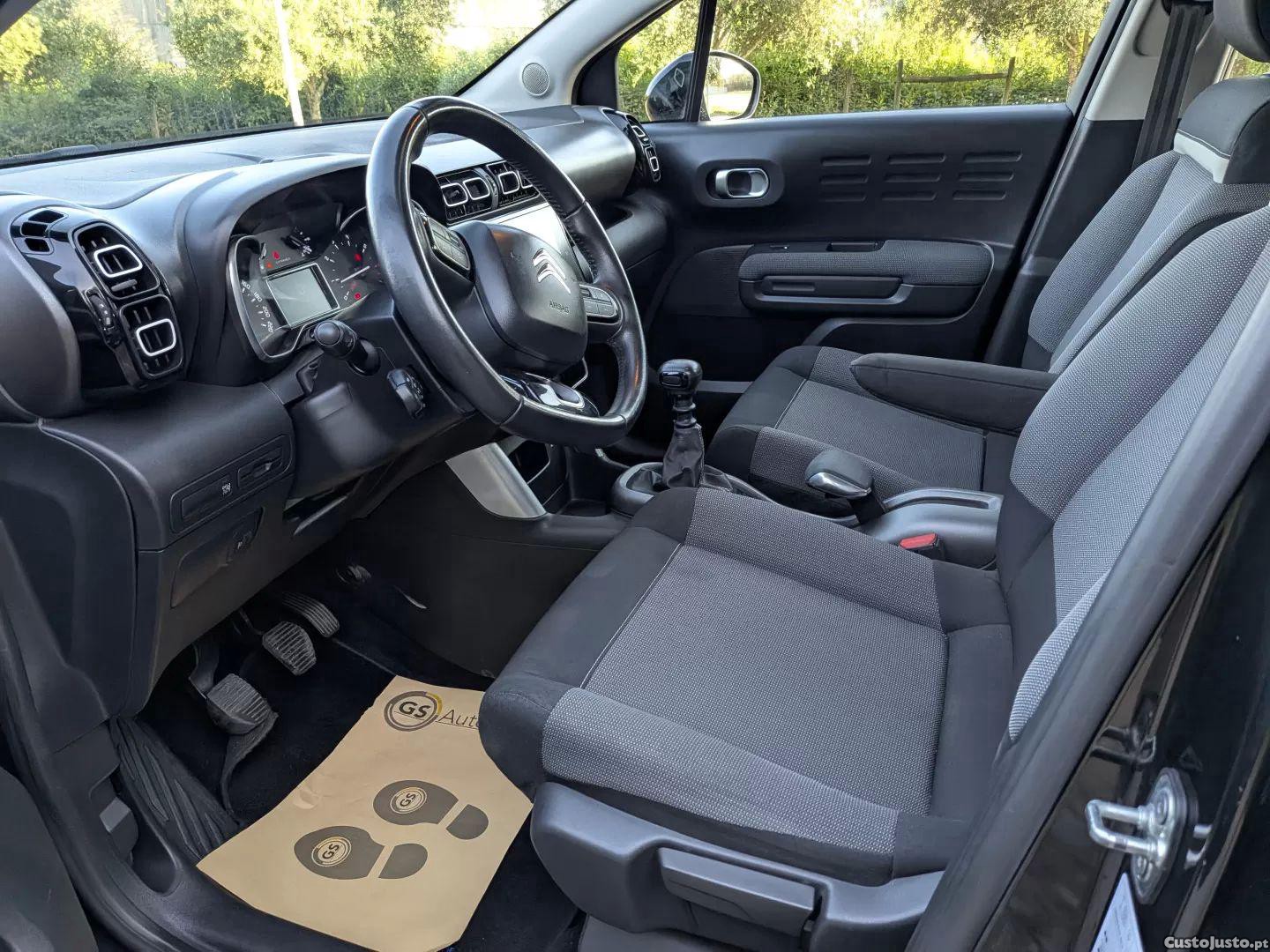 Citroën C3 Aircross 1.5 bluehdi shine pack — fotografia 11